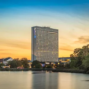 Radisson Blu Scandinavia Hotel, Hotell